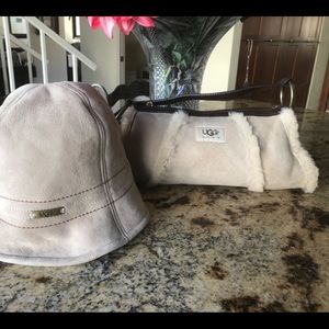 Authentic UGG AUSTRALIA hat and purse combo